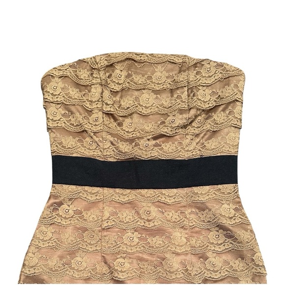 H&M, WOMENS LACE BODYCON DRESS. STRAPLESS WITH BLACK BANDING. SIZE 4 - Picture 2 of 7